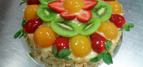 Santinas Cakes - Accommodation Mooloolaba 0