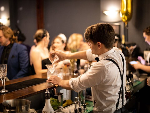 Bert's Restaurant - Accommodation Mooloolaba 0