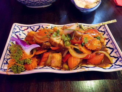 Rich Chilli - Accommodation Mooloolaba 0