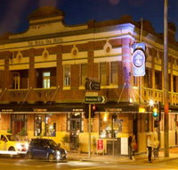 Royal Oak Hotel - Accommodation Mooloolaba