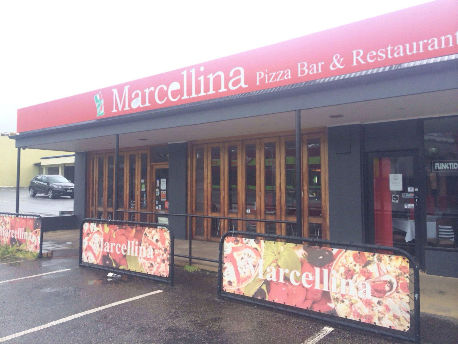 Sturt SA Accommodation Mooloolaba