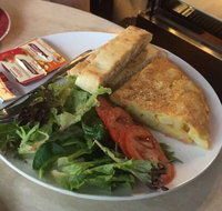 Cafe Hernandez - Accommodation Mooloolaba