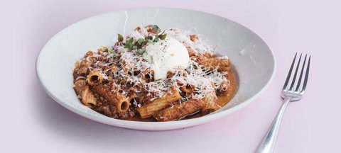 Santoni Pizza - Accommodation Mooloolaba 2