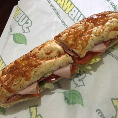 Subway - Bentley - Accommodation Mooloolaba 0