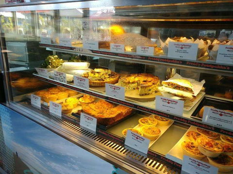 Freddy Fuddpukka's - Accommodation Mooloolaba 0