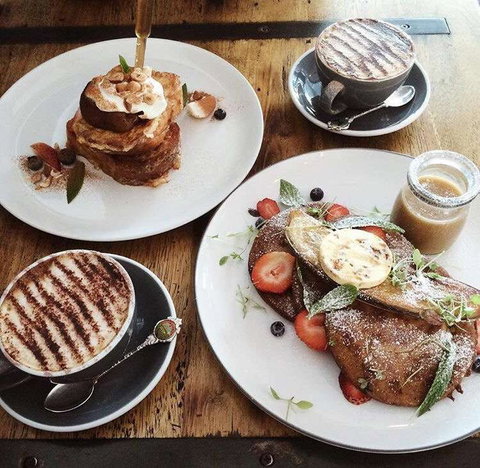 Monday Morning Cafe - Accommodation Mooloolaba 0