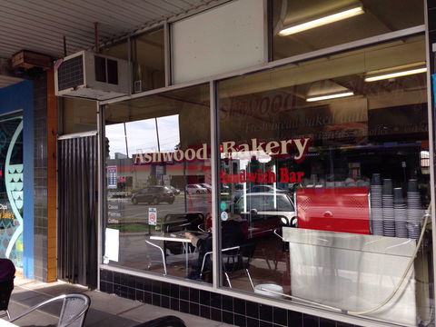 Ashwood Bakery - Accommodation Mooloolaba 0