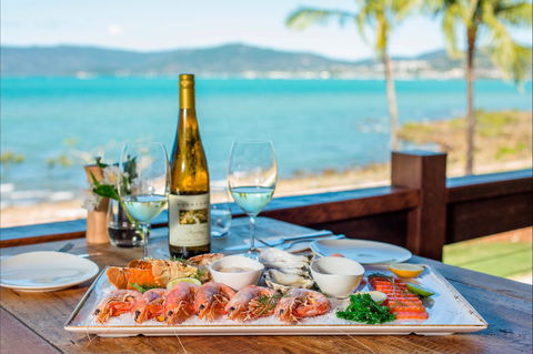 Northerlies Beach Bar And Grill - Accommodation Mooloolaba 2