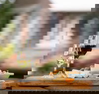 Clovely Estate Vineyard Cellar Door - Accommodation Mooloolaba