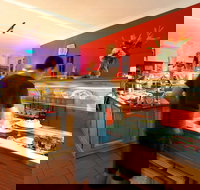 Roscoes Pizza - Accommodation Mooloolaba