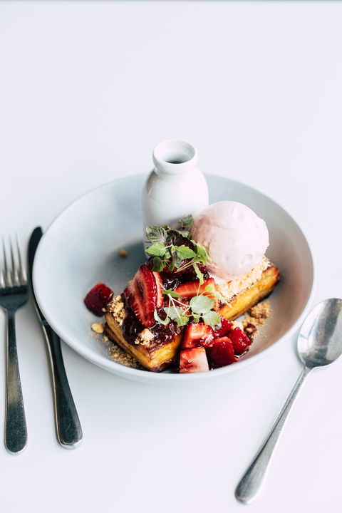 Teddy Picker's - Accommodation Mooloolaba 2