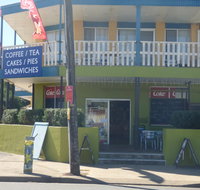The Point Cafe and Takeaway - Accommodation Mooloolaba