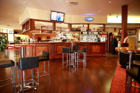 Vegas Bar & Bistro - Accommodation Mooloolaba 0