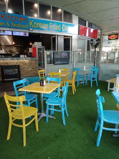 Ji's Kitchen - Accommodation Mooloolaba 0