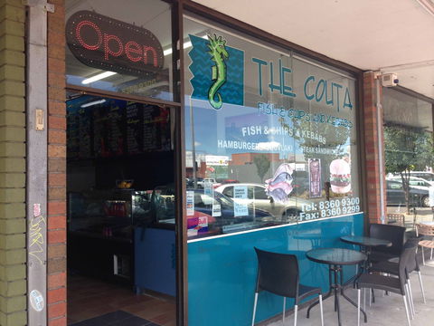 Middle Park Hotel - Accommodation Mooloolaba 0