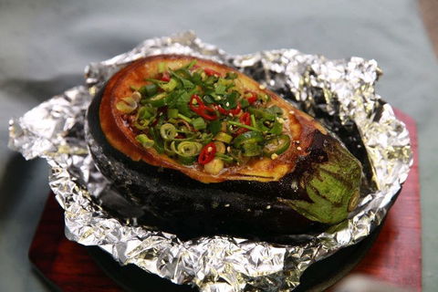 77 Dumpling King - Accommodation Mooloolaba 0