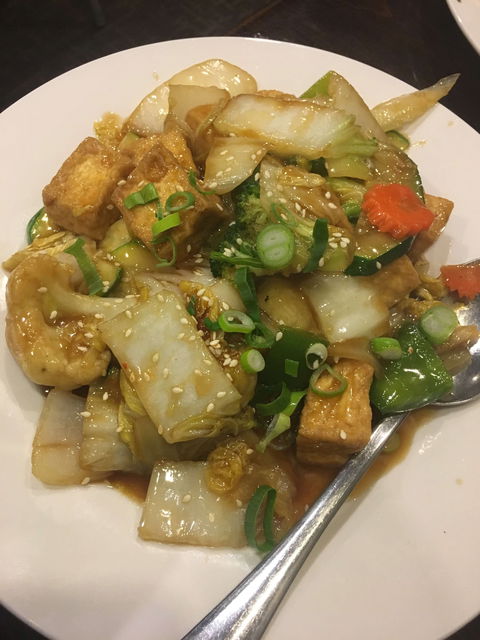 Mr Deng's Chinese Restaurant - Accommodation Mooloolaba 0