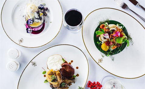 SJ's Brasserie - Accommodation Mooloolaba 0