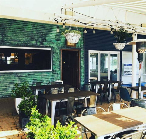 A Treat Of France - Accommodation Mooloolaba 7