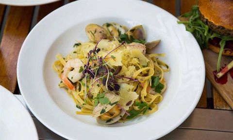 O Bar & Restaurant - Accommodation Mooloolaba 5