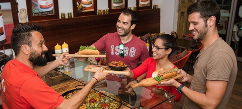 Mojo Picon - Accommodation Mooloolaba 2