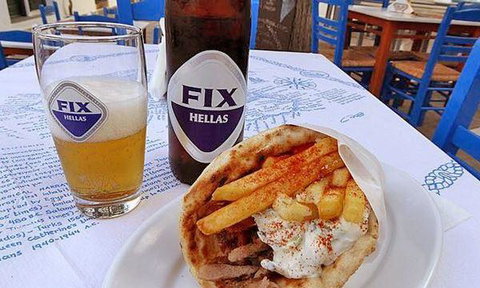Xenia Grill - Accommodation Mooloolaba 8