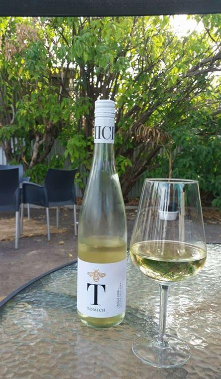 Mischief And Mayhem Wine Lounge - Accommodation Mooloolaba 15