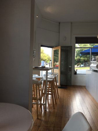 Aucuba Coffee Roasters - Accommodation Mooloolaba 0