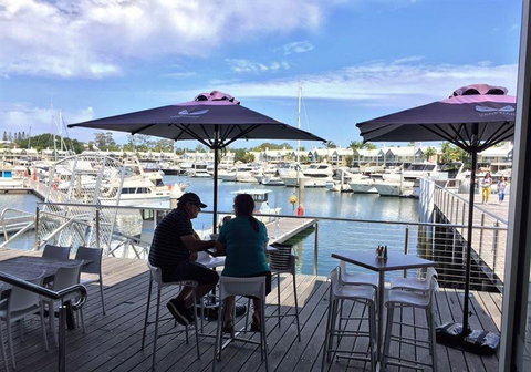 Anchor Buoy Cafe & Bar - Accommodation Mooloolaba 11