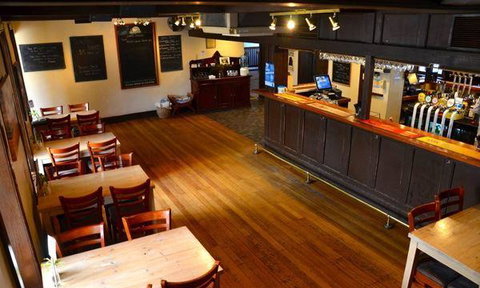 Caledonian Inn - Accommodation Mooloolaba 5