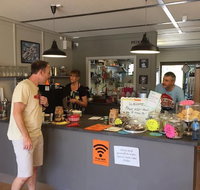 Pickers Cafe  Collectables - Accommodation Mooloolaba