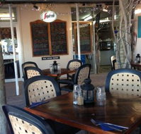 Fins Cafe - Accommodation Mooloolaba
