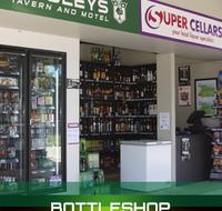 Dooleys Springsure - Accommodation Mooloolaba