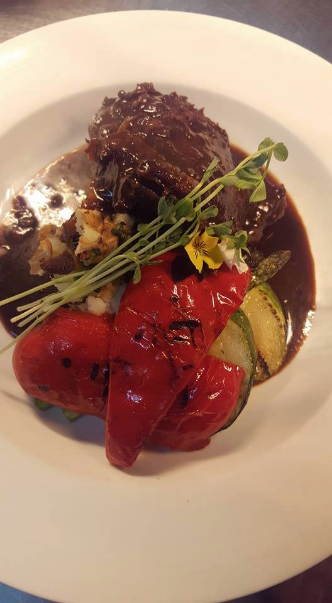 Woods And Irons Restaurant @ The Moranbah Golf Club - Accommodation Mooloolaba 0