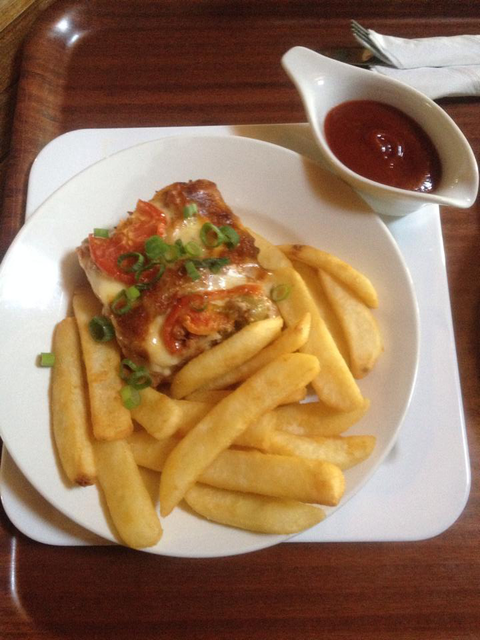 The Caves Country Pub - Accommodation Mooloolaba 0