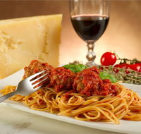 Domenicos on KingsItalian Restaurant - Accommodation Mooloolaba