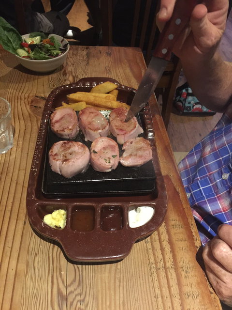 Stones At Dicky’s - Accommodation Mooloolaba 4