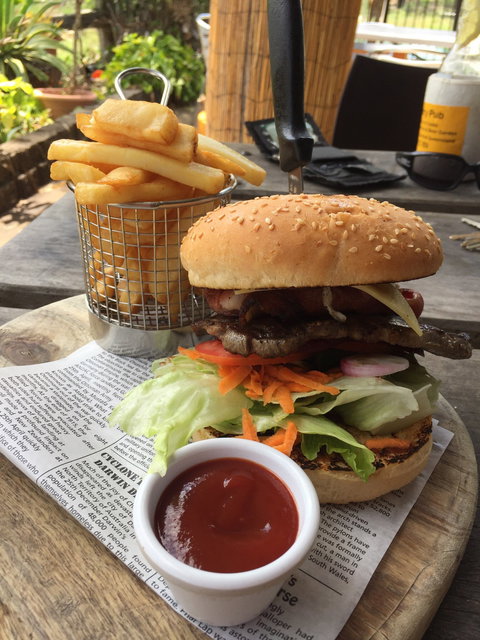 The Caves Country Pub - Accommodation Mooloolaba 8