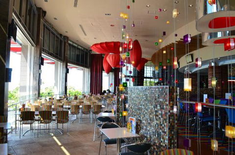 Aura Restaurant - Accommodation Mooloolaba 0