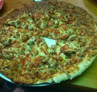 Pizza in the Pan - Accommodation Mooloolaba