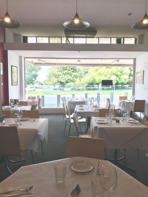SKs Indian Restaurant - Accommodation Mooloolaba 5