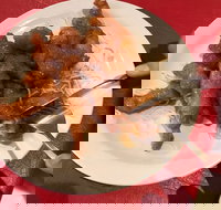 Jade dragon - Accommodation Mooloolaba