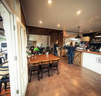 The Hub - Pizza and Beer - Accommodation Mooloolaba