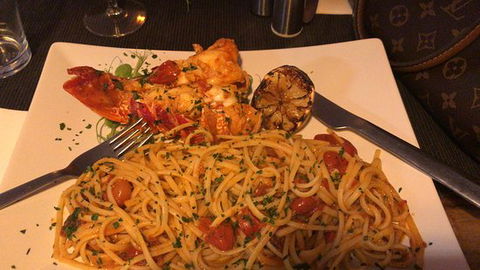 Amore - Accommodation Mooloolaba 0