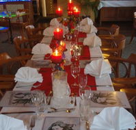 Emayson's Restaurant - Accommodation Mooloolaba