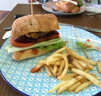 The Jolly Pig - Accommodation Mooloolaba