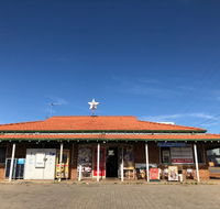 White Star Super Deli - Accommodation Mooloolaba