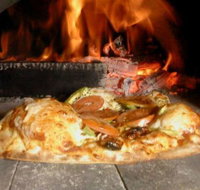 M  J's Pizza Base - Accommodation Mooloolaba