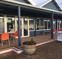 DeckChair Cafe - Accommodation Mooloolaba