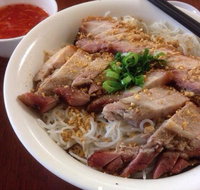 Yen Linh - Accommodation Mooloolaba